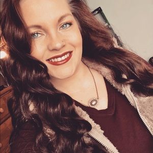 Meet your Posher, Samantha